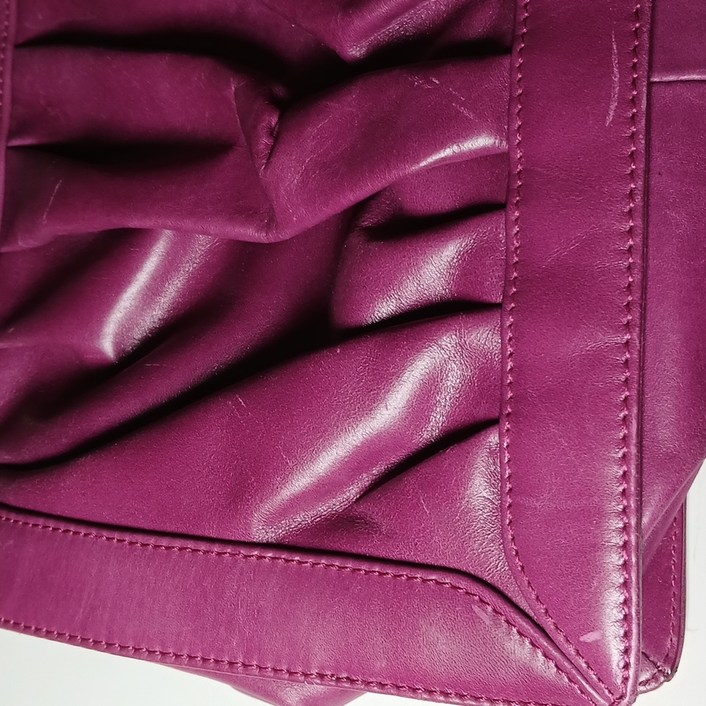 π Tosca Blu Bright Fuchsia Leather Shoulder Bag Structured and Chic 2-Way - Picture 5 of 11